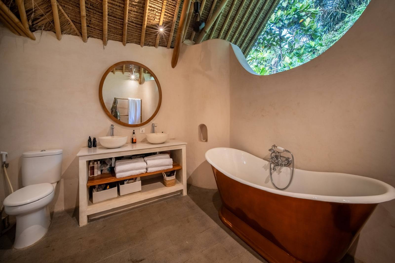 Villa Kailash spa-like master bathroom